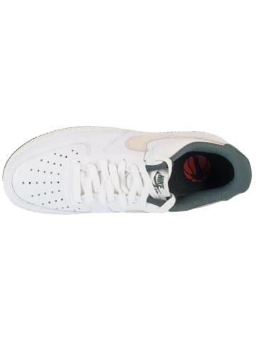 Nike Nike Air Force 1 '07 Lv8 Cob in Weiß