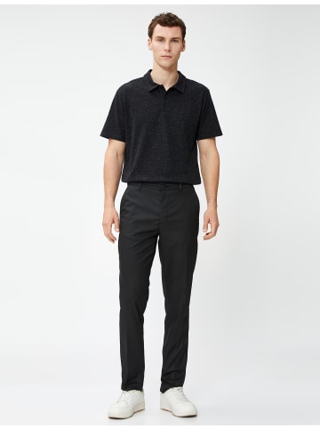 KOTON T-shirt in Schwarz