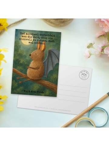 Mr. & Mrs. Panda Postkarte Fledermaus Sitzen Design mit Spruch in Weiß