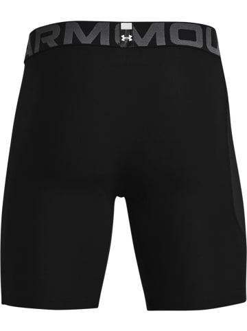 Under Armour Short "HeatGear Armour" in Schwarz