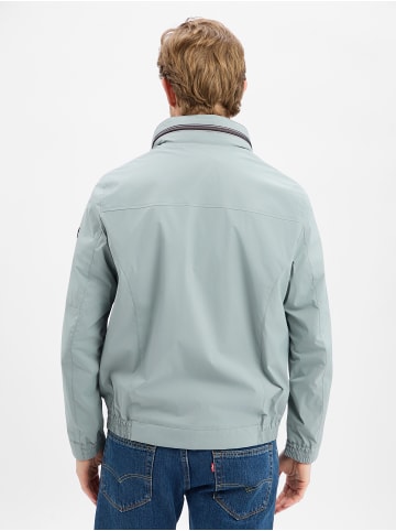 Bugatti Jacke in schilf