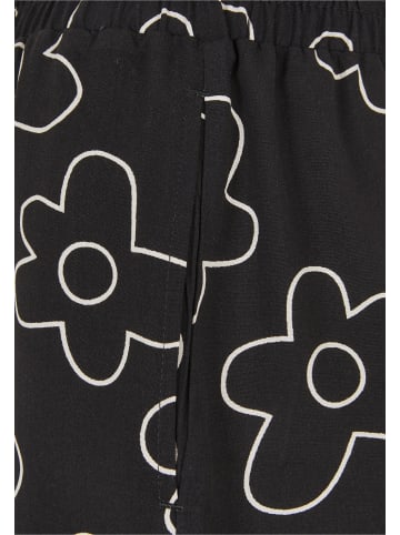 Urban Classics Urban Classics Damen Ladies AOP Viscose Resort Shorts in blackflower