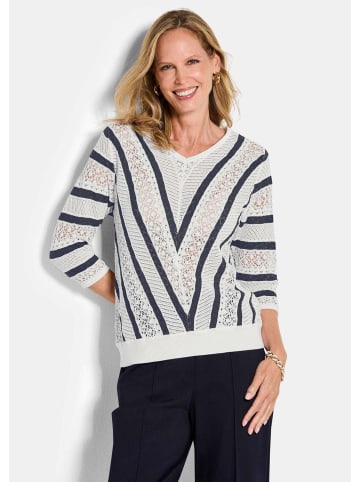 GOLDNER Kurzgröße:  Ajourpullover mit Streifenmuster in weiß / marine / gemustert