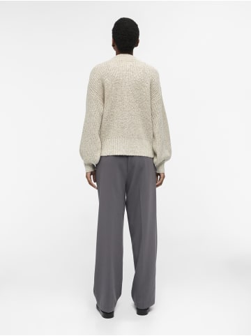 Object Pullover in Humus