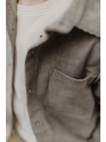 leevje Cordhemd mit Brusttasche in green