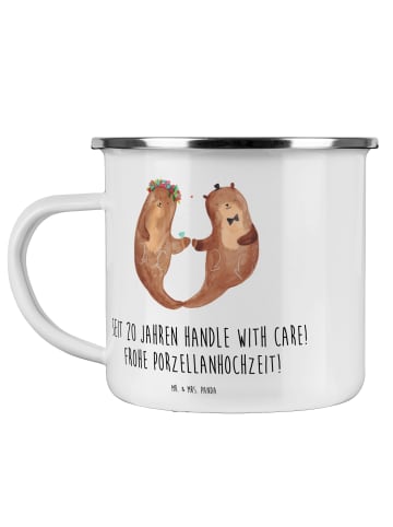 Mr. & Mrs. Panda Emailletasse 20. Hochzeitstag Porzellanhochzeit... in Weiß