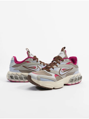 Nike Nike Turnschuhe in cobblestone/blue/cacao