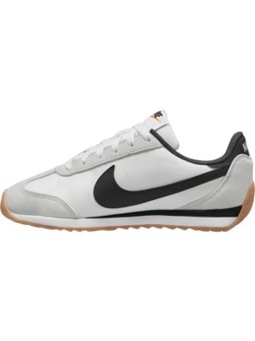 Nike Sneaker Pacific in White/Black-Platinum Tint