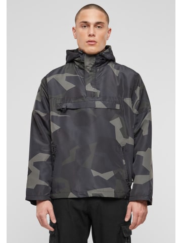 Brandit Windbreaker in M90 darkcamo