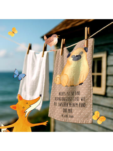 Mr. & Mrs. Panda Handtuch Mops mit Spruch in Hundeglück