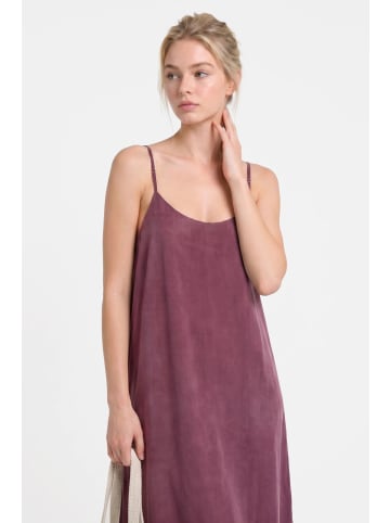NO MATTER WHAT Kleid in Bordeaux