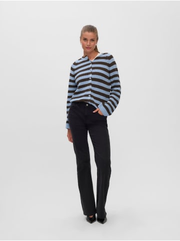 Vero Moda Strickjacke in Espresso