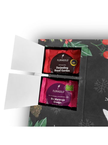 Mr. & Mrs. Panda Tee Adventskalender Einhorn Nacht mit Spruch in Kreidetafel