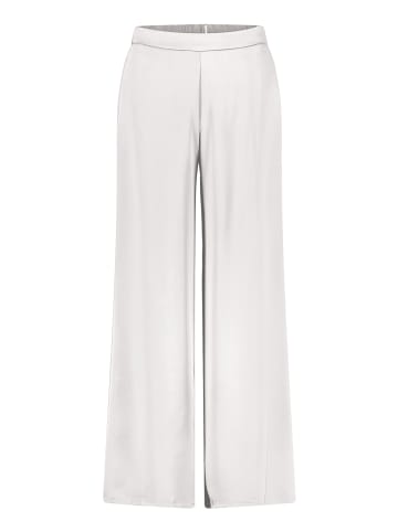 Vera Mont Modern fit Hose mit Taschen in Rohweiß