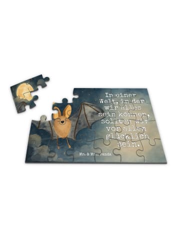 Mr. & Mrs. Panda Puzzle Fledermaus Flügel Design mit Spruch in Weiß