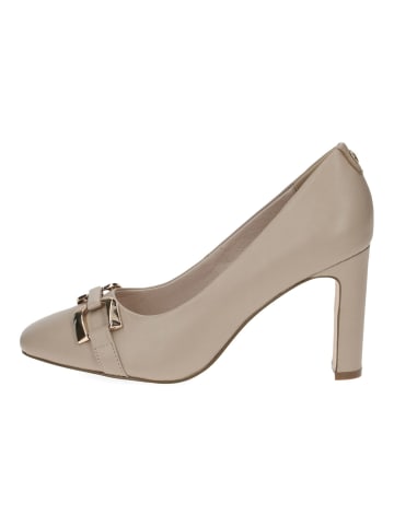Caprice Pumps in Beige