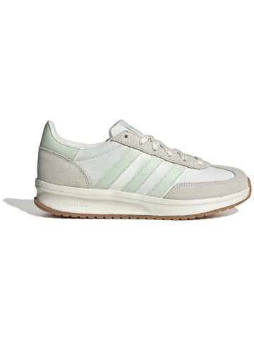 adidas Sneaker in beige
