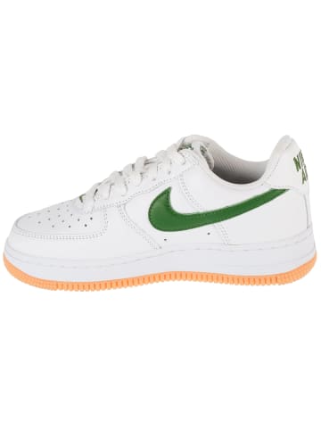 Nike Nike Air Force 1 Low Retro QS in Weiß