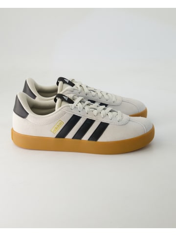 adidas Sportliche Schnürschuhe in Beige
