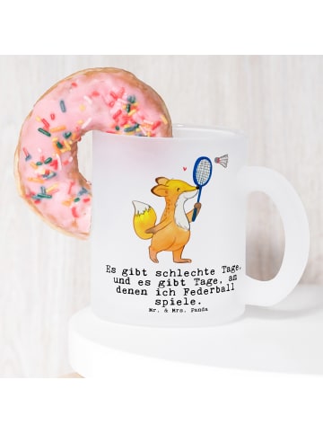 Mr. & Mrs. Panda Teetasse Fuchs Federball spielen mit Spruch in Transparent