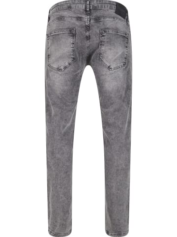 2Y Premium Tapered Jeans in black