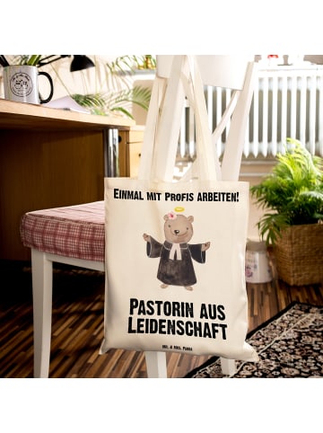 Mr. & Mrs. Panda Shopper Pastorin Leidenschaft mit Spruch in Creme