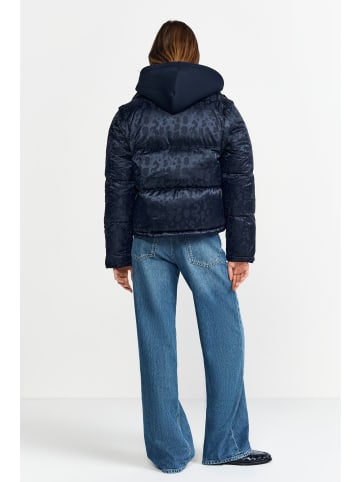 Rich & Royal Jacke in marine