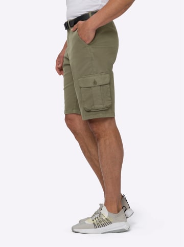 Sieh an! Bermudas in oliv