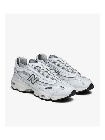 New Balance Turnschuhe - in Weiß