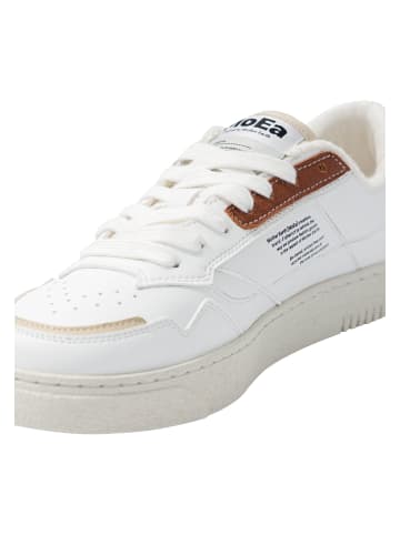 MoEa MoEa in multicolor