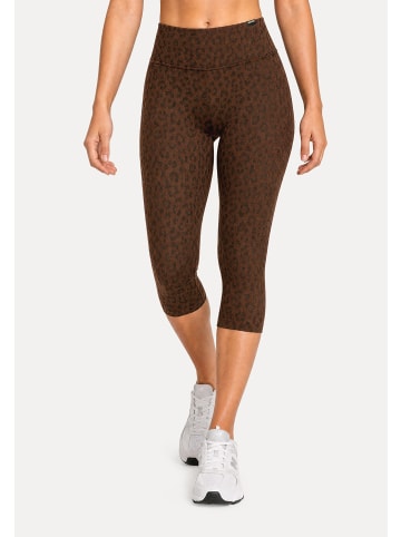 SMILODOX LEO Capri Leggings Velvara in Braun Leo
