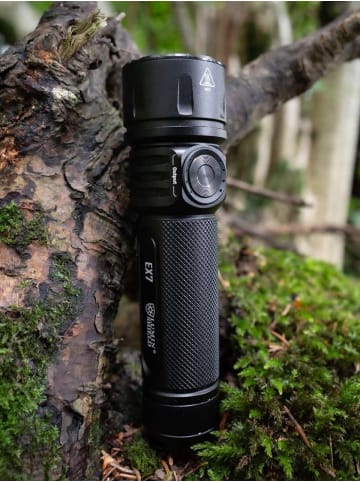 Nitecore EX7-6000 Lumen Flutlicht-Mix-betriebener USB-C-Akku Taschenlampe schwarz