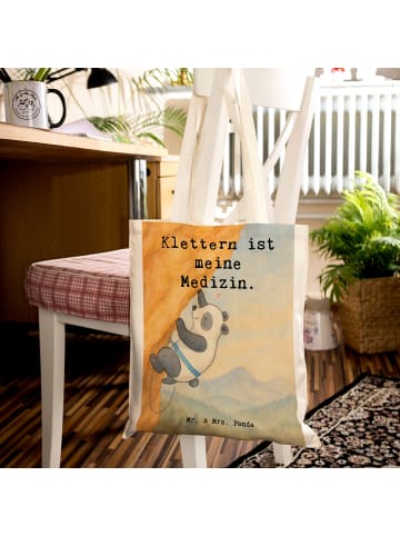 Mr. & Mrs. Panda Tragetasche Panda Klettern Design mit Spruch in Weiß