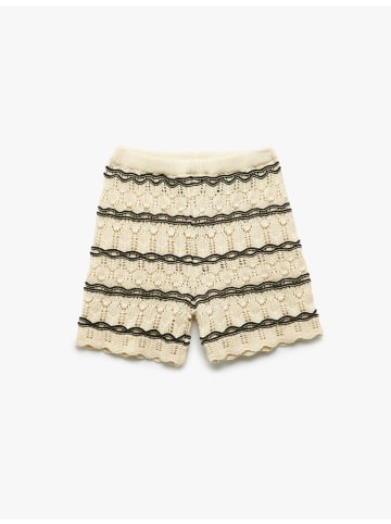 KOTON KURZHOSEN in Beige Gestreift