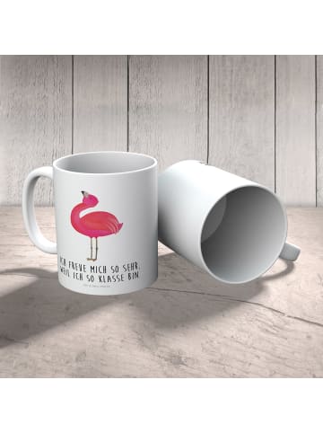 Mr. & Mrs. Panda Kindertasse Flamingo Stolz mit Spruch in Weiß