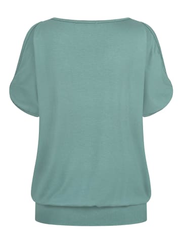 Cloud5ive T-Shirts in green