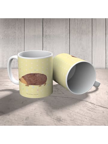 Mr. & Mrs. Panda Kindertasse Igel Herzen ohne Spruch in Gelb Pastell