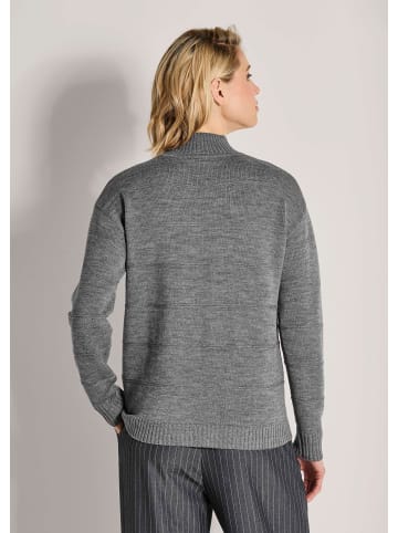 MADELEINE Eleganter Wollpullover mit Querstruktur in steingrau / wollweiß / melange