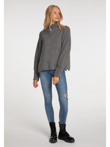 myMo Strickpullover in Grau