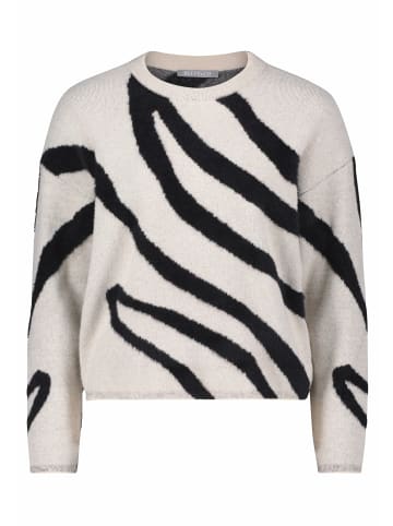 BETTY & CO für in uni