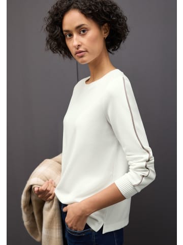 Street One Shirt mit Kick-Details in Off White