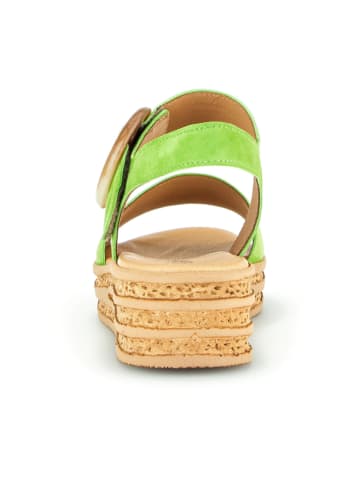 Gabor Keilsandaletten in Grün