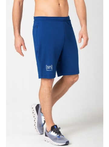 super.natural Merino Shorts in blau