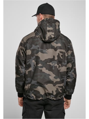 Brandit Windbreaker in darkcamo