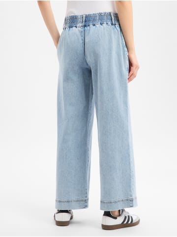 Marie Lund Jeans in bleached