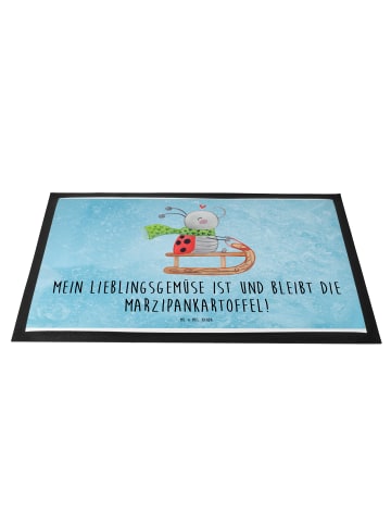 Mr. & Mrs. Panda Fußabstreifer Smörle Rodeln mit Spruch in Eisblau