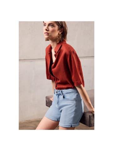 Street One Short in ultra bleach random