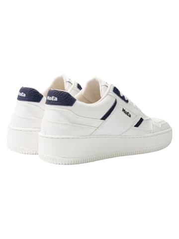 MoEa MoEa in white/blue