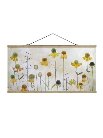 WALLART Stoffbild mit Posterleisten - Zarte Helenium Blüten in Creme-Beige