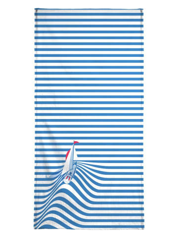 Juniqe Strandtuch "Sail Away" in Blau & Weiß